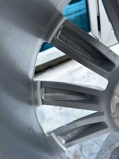 Set Jante Arteon Passat Anvelope Iarna Noi Gripmax Suregrip 235 40 19