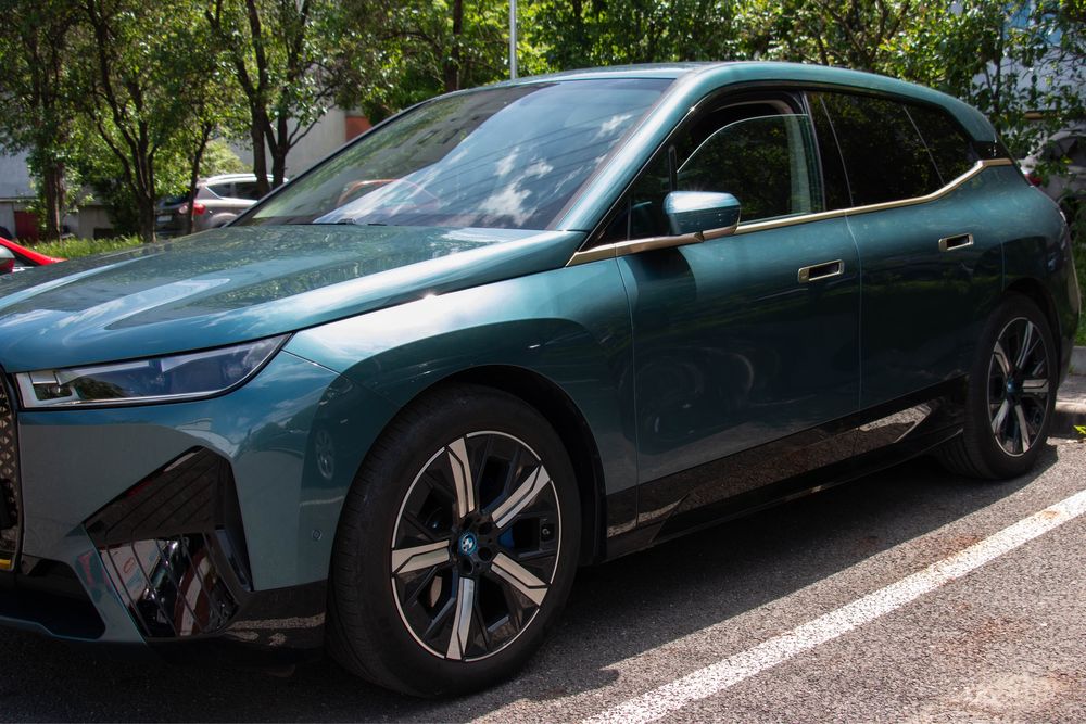 Închiriez BMW iX 2024 & BMW X4 pentru evenimente | Cu Șofer | Premium Events Cars