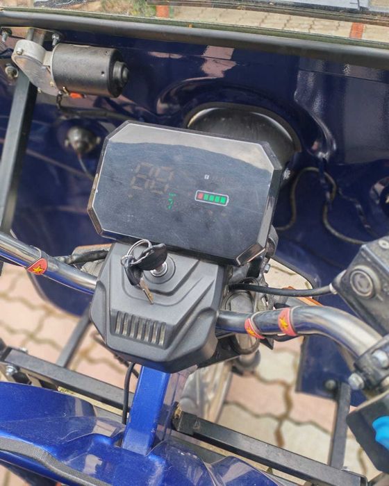 Triciclu electric