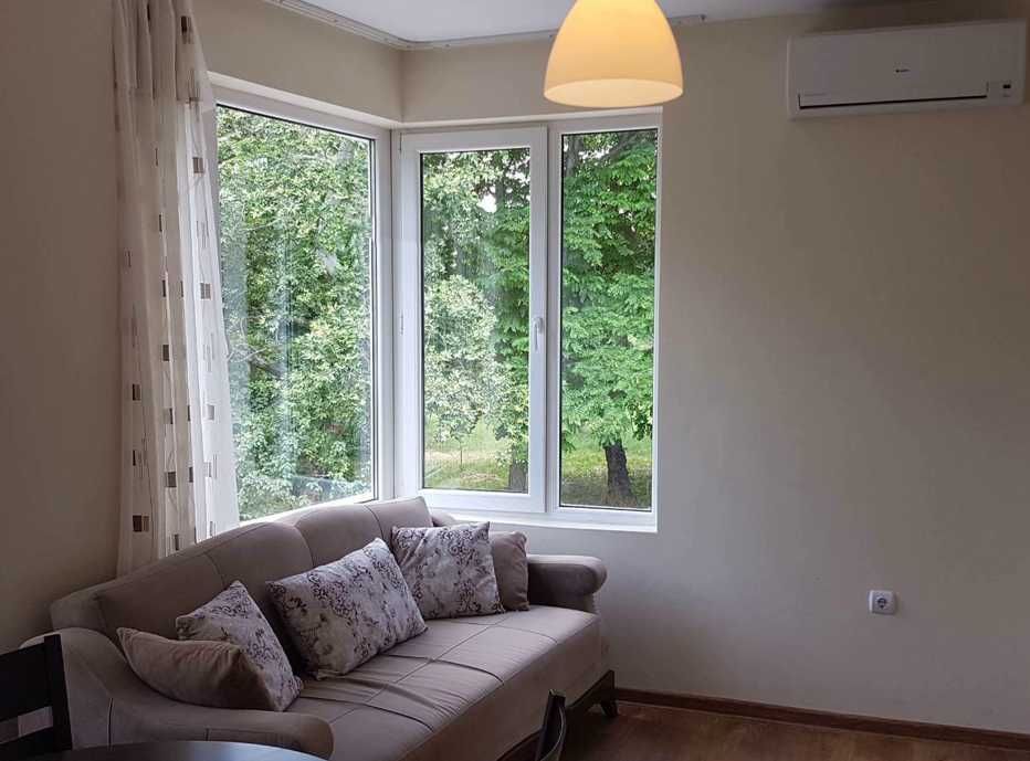 Дава се под наем Тристаен апартамент в Пловдив, Мараша - 90 кв.м за 425 € - Снимка #2