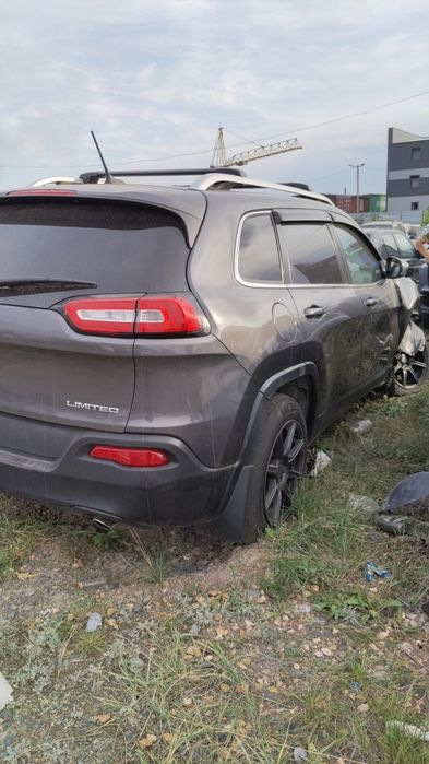 Jeep Cherokee 3.2