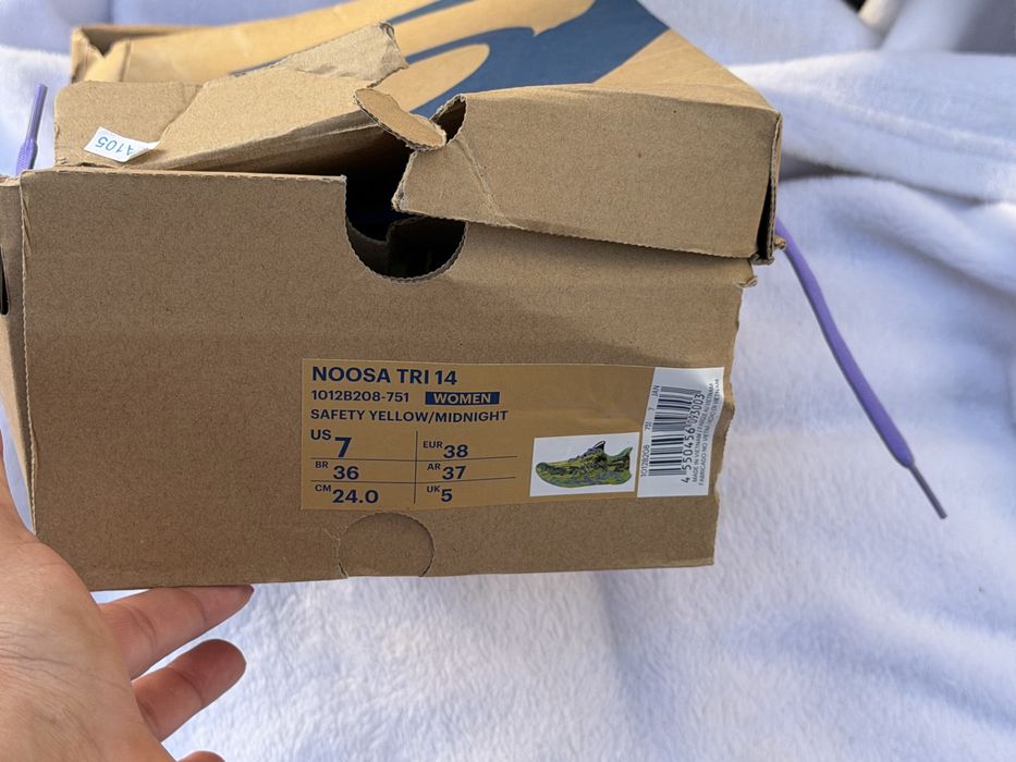Asics Noosa оригинални дамски сникърси нови 38 номер