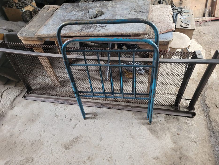 Панцирная кровать