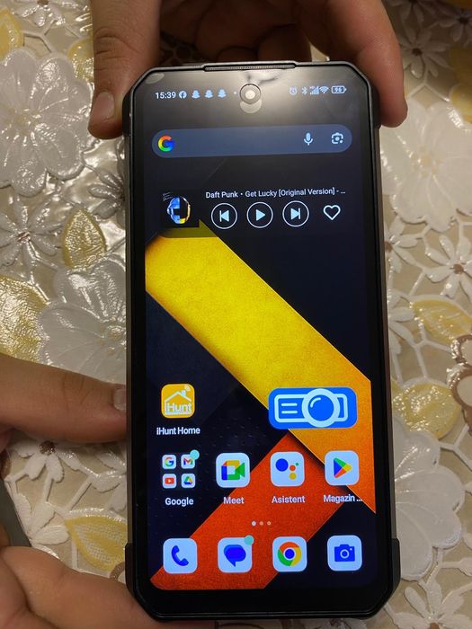 Telefon mobil iHunt Tank 2 Pro cu Proiector Video DLP, Dual SIM, 4G, O