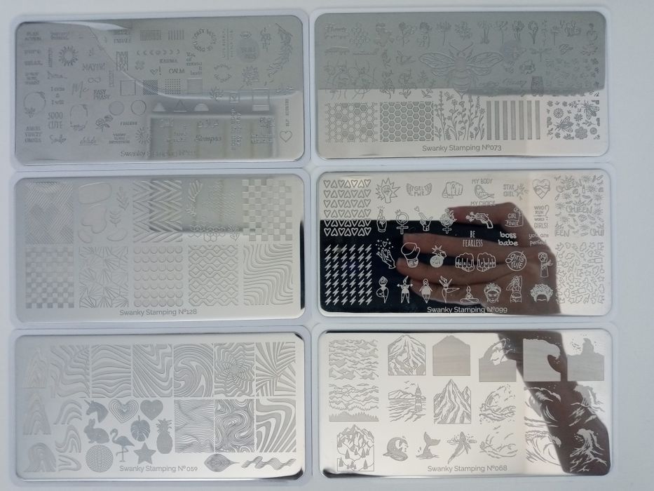 Для дизайна ногтей стемпинг