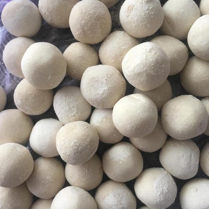 Сүт, қатық, айран, құрт бар