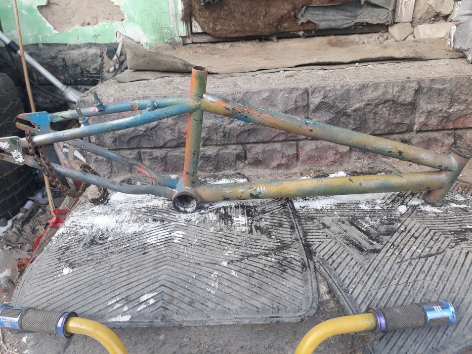 Продам раму и руль от БМХ