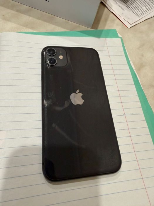 Продам iphone 11