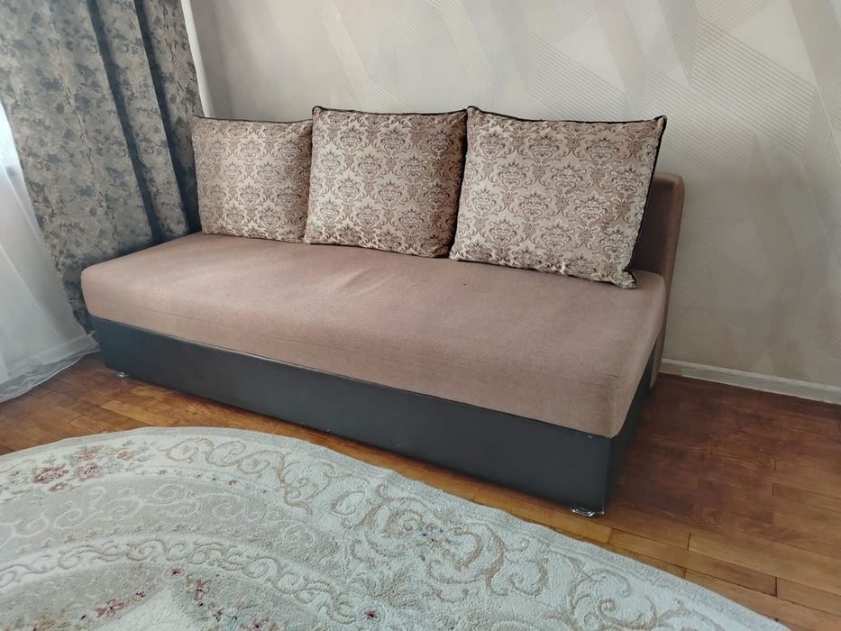 Продам диван бу в хорошем состоянии