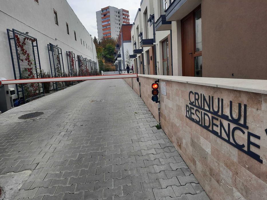 APARTAMENT DE LUX cu 2 camere, GARAJ subteran – ULTRA CENTRAL, bloc nou, Targu Mures