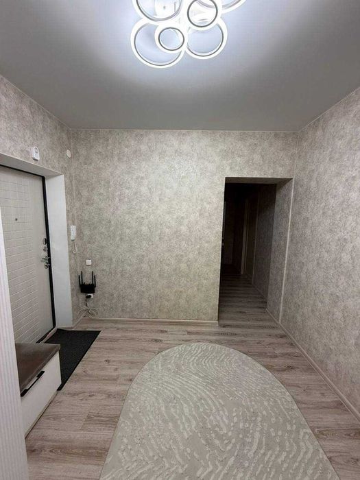 Продам квартиру в мкр Береке