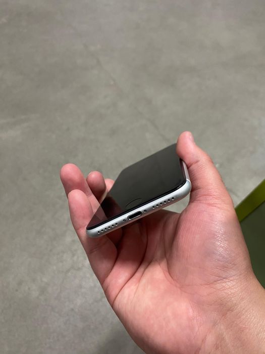 айфон се,iphone se