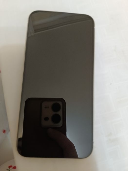 Айфон 13 телефон