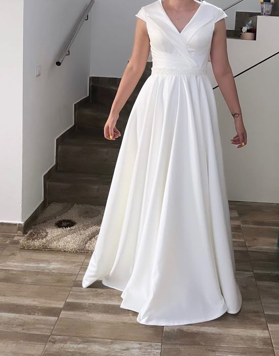 Rochie mireasa din tafta