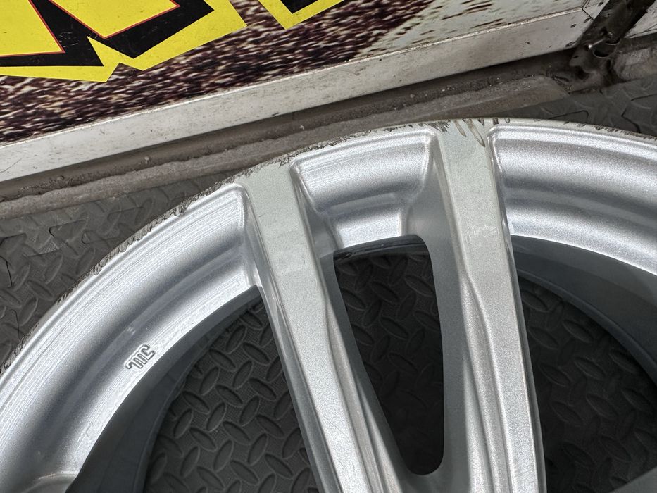 18-цола 5х112 - Audi - A4-A5-A6-Q3-Q5