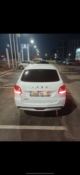 Лада гранта лифтбек 2023 года