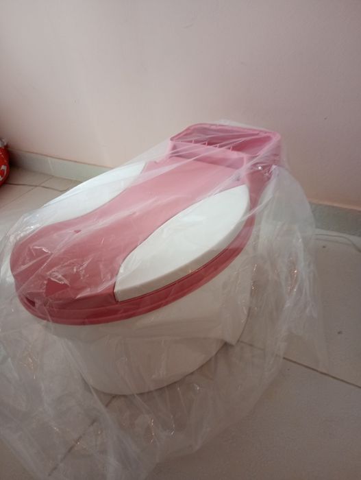 Нова Детска тоалетна