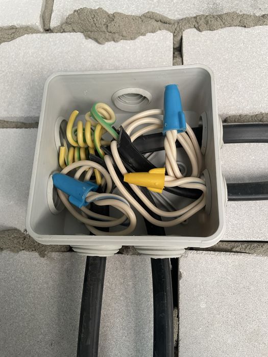 Мастер по электрике