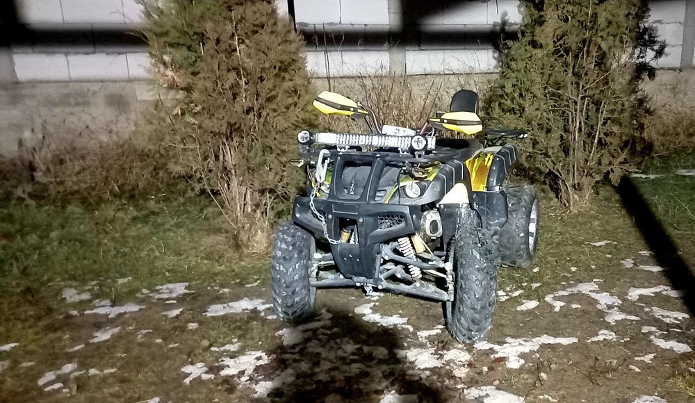 Квадроцикл 200кубов