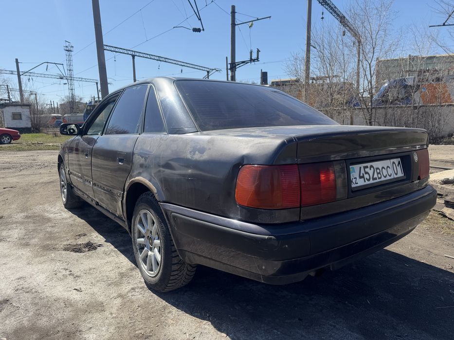 Ауди 100 с4 сатылады.