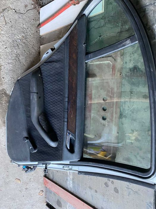 Задна лява врата за БМВ Е 46