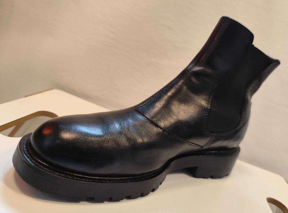 Ghete chelsea 41 plain toe Vagabond piele naturala moale negru