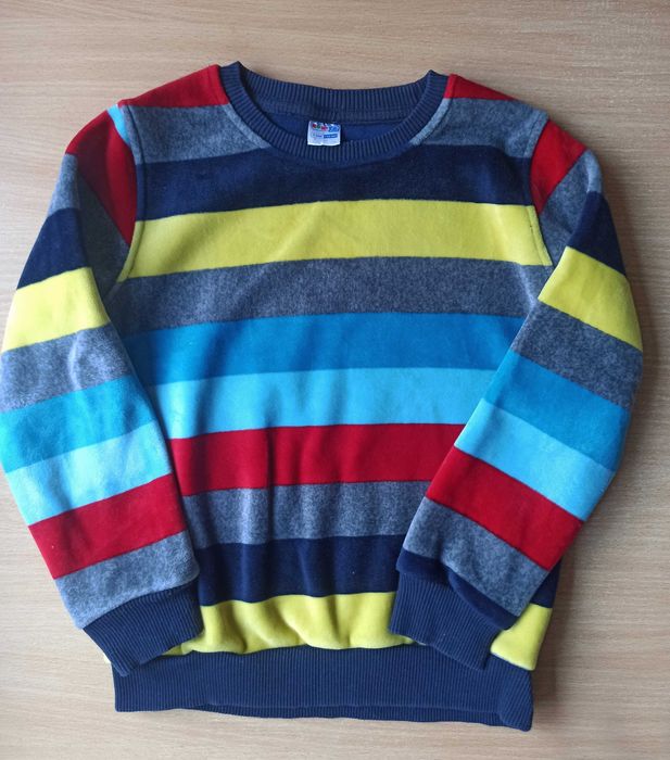 Кофты, лонгсливы, поло для мальчика 122-128