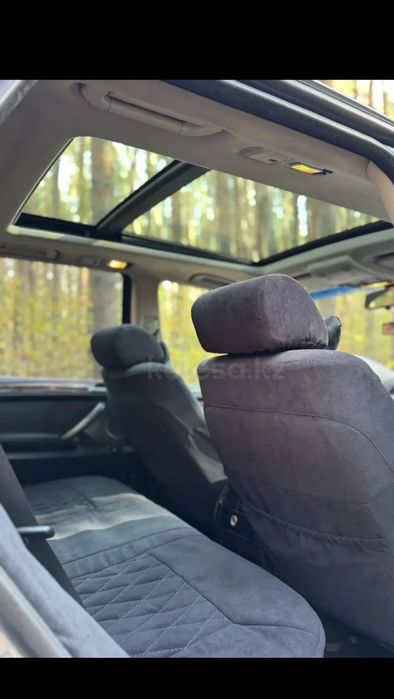 Продам чехлы BMW X5 е53