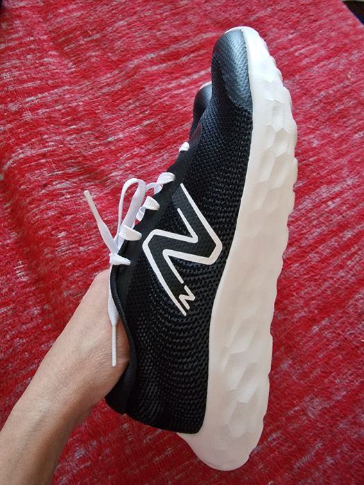 Vand adidasi New Balace 520 noi