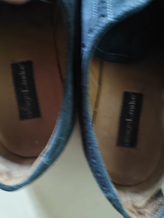 Продам кросовки Адидас