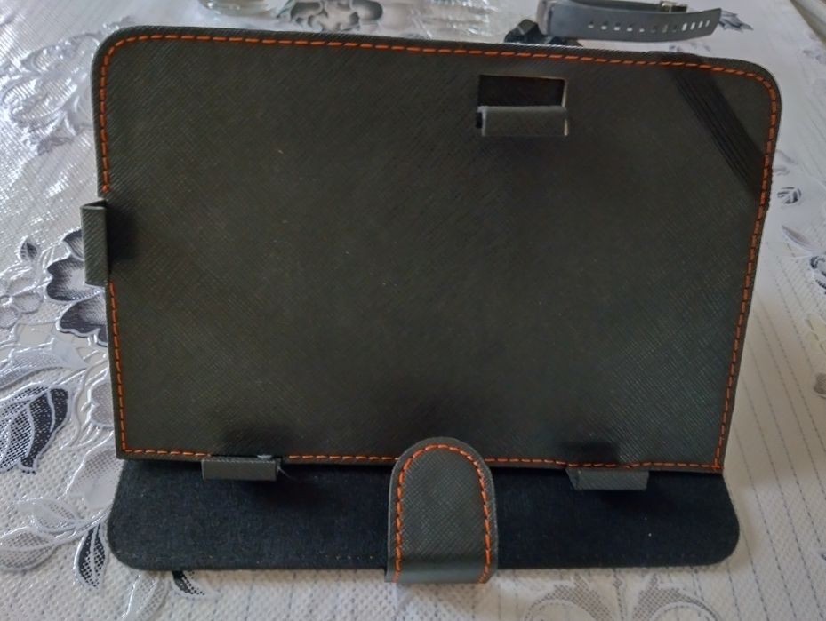 Калъф за таблет 7 инча