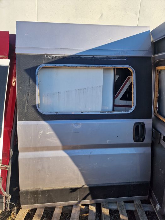 Usa culisanta dreapta h2 h3 fiat ducato peugeot boxer citroen jumper