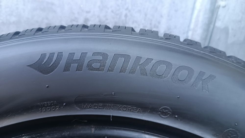 235/55/18 Hankook