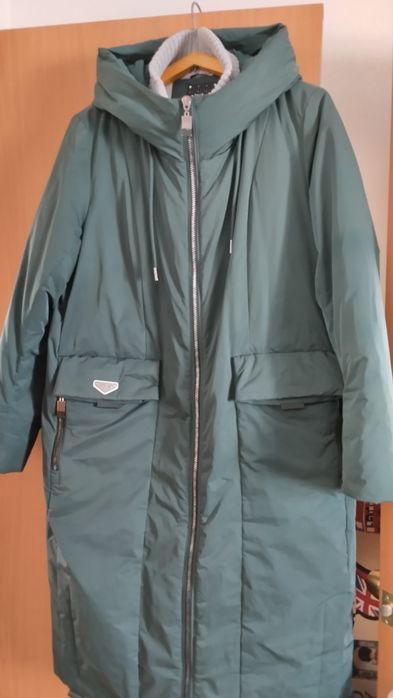 Продам зимний плащ