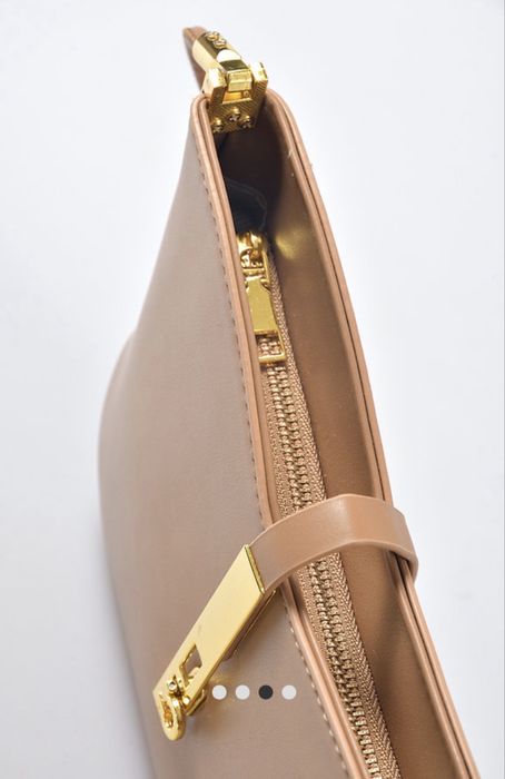 Чанта Cabanni и клъчове