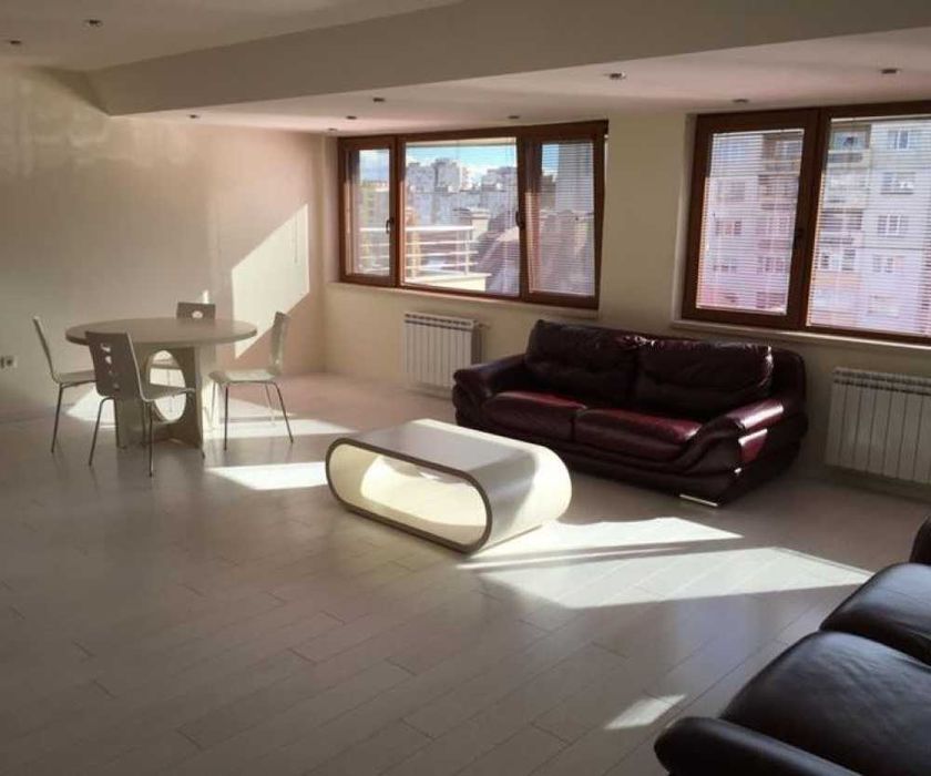 Продава се Тристаен апартамент в София, Бъкстон - 133 кв.м за 1805 €/кв.м - Снимка #2