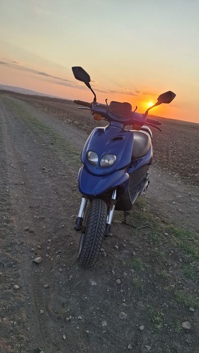 Скутер peugeot treker 50cc