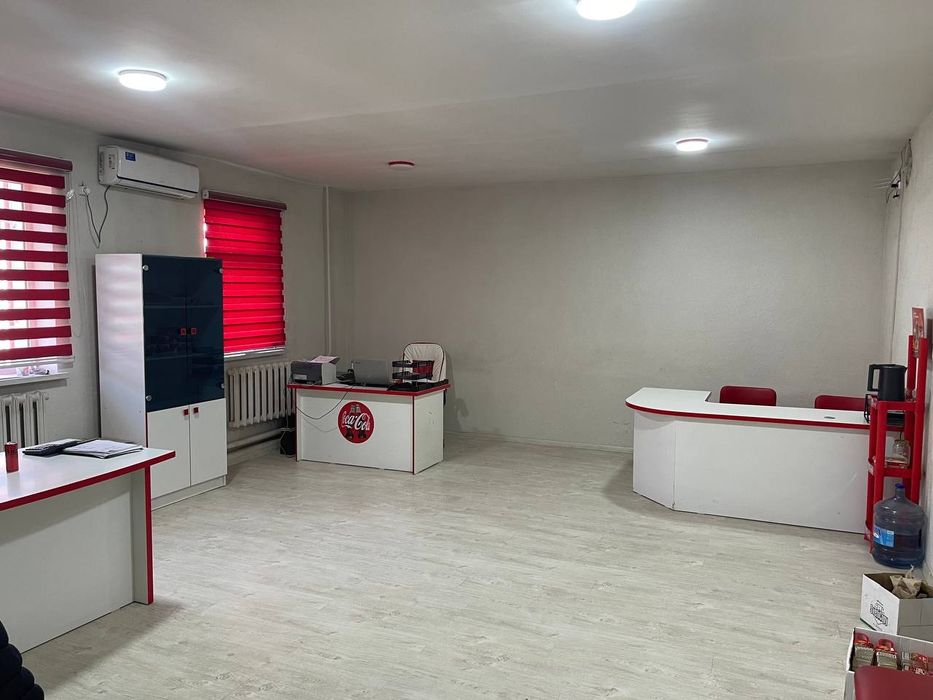 Сотилади 50 су́тик