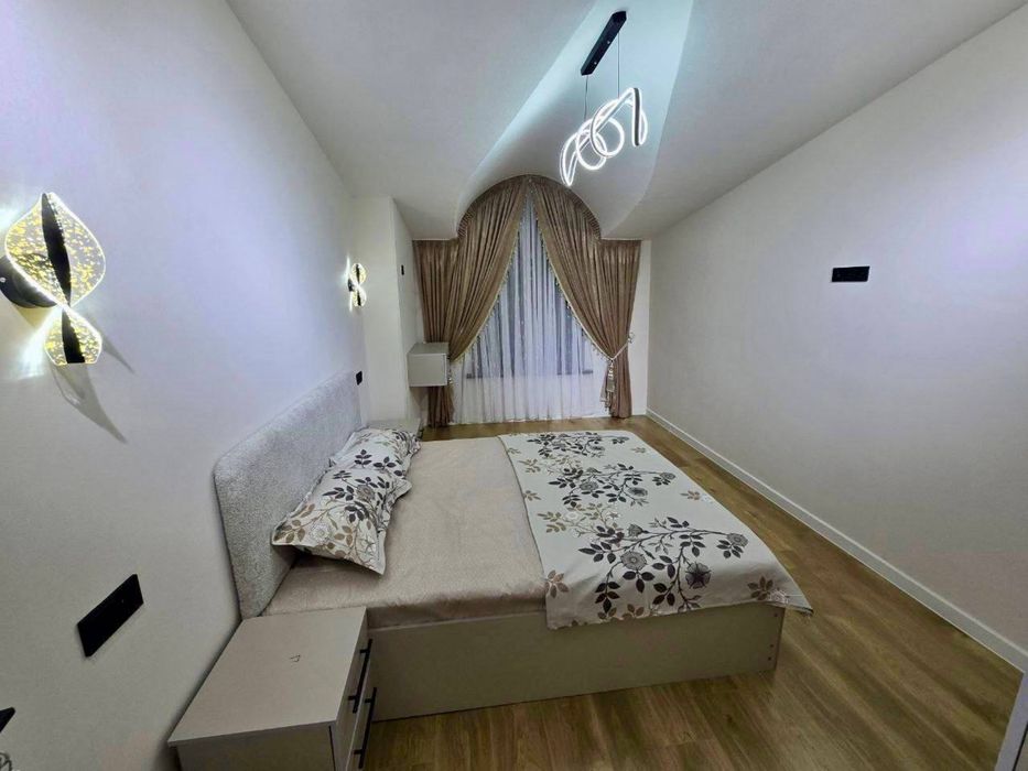 Продаётся 3-комнатная квартира (мансарда) в новостройке