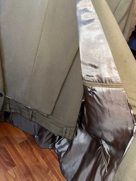 Costume bărbătești mărimi mari de vânzare!