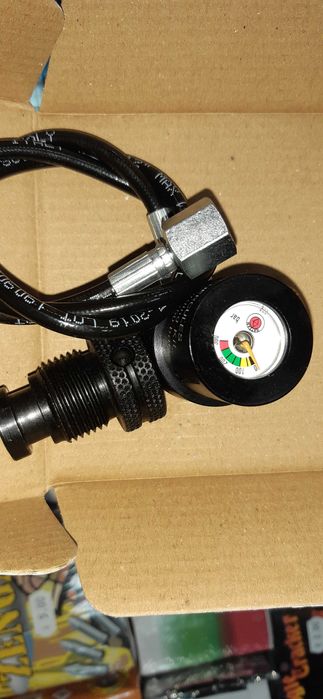 Зарядна станция адаптор за  въздушна пушка PCP