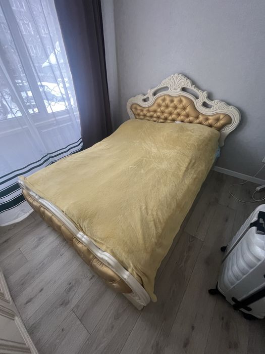 Диван 100.000 удобный с матрасом