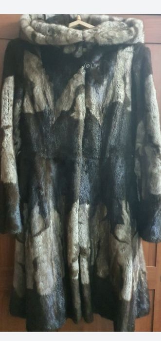 Норковая шуба очень теплая