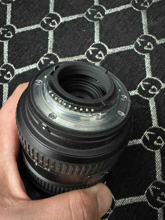 Nikon D7500+Nikon 17-55mm f/2.8G ED на 9883 кадъра