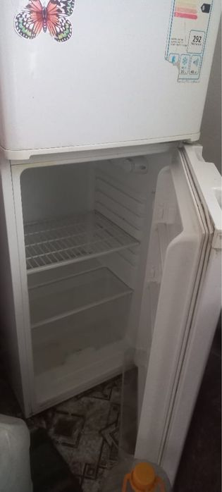 Халадилнек сатылады