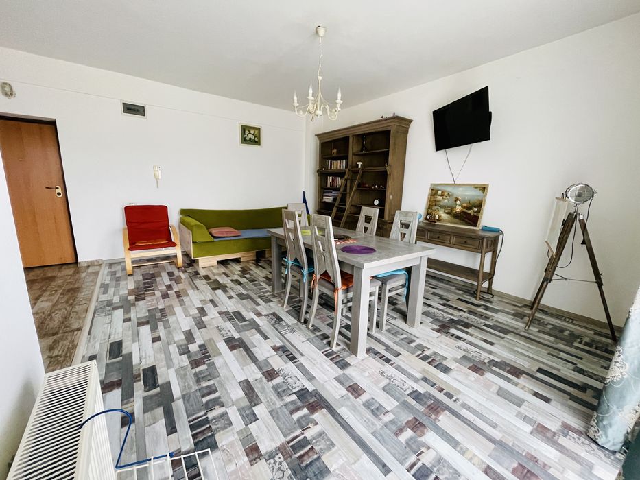 PROPRIETAR - vand apartament Gavana Platou (langa padure)
