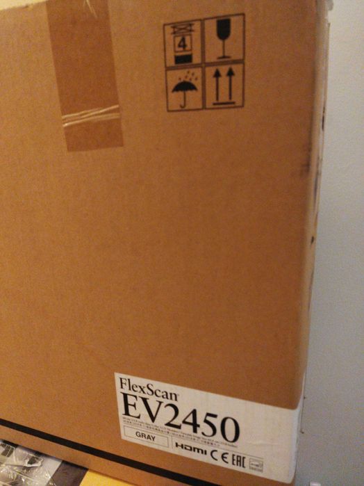 Монитор за работа, забавление и гейминг.