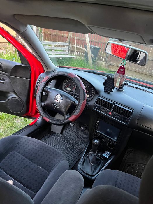 Masina golf 4 combi 1.4 benzina