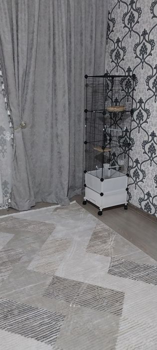 Клетка для птиц очень