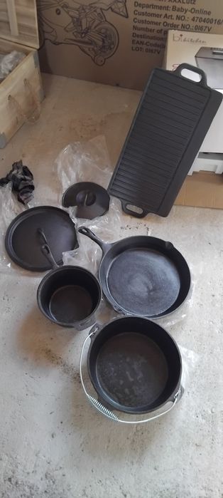 Set haif7cesc din fonta ideal pentru  picnic